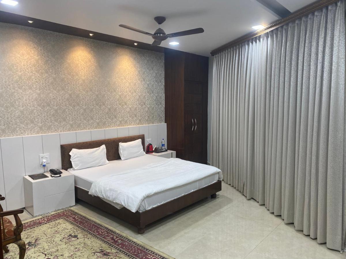 Hotel Temple View Inn Anandpur Sahib Экстерьер фото