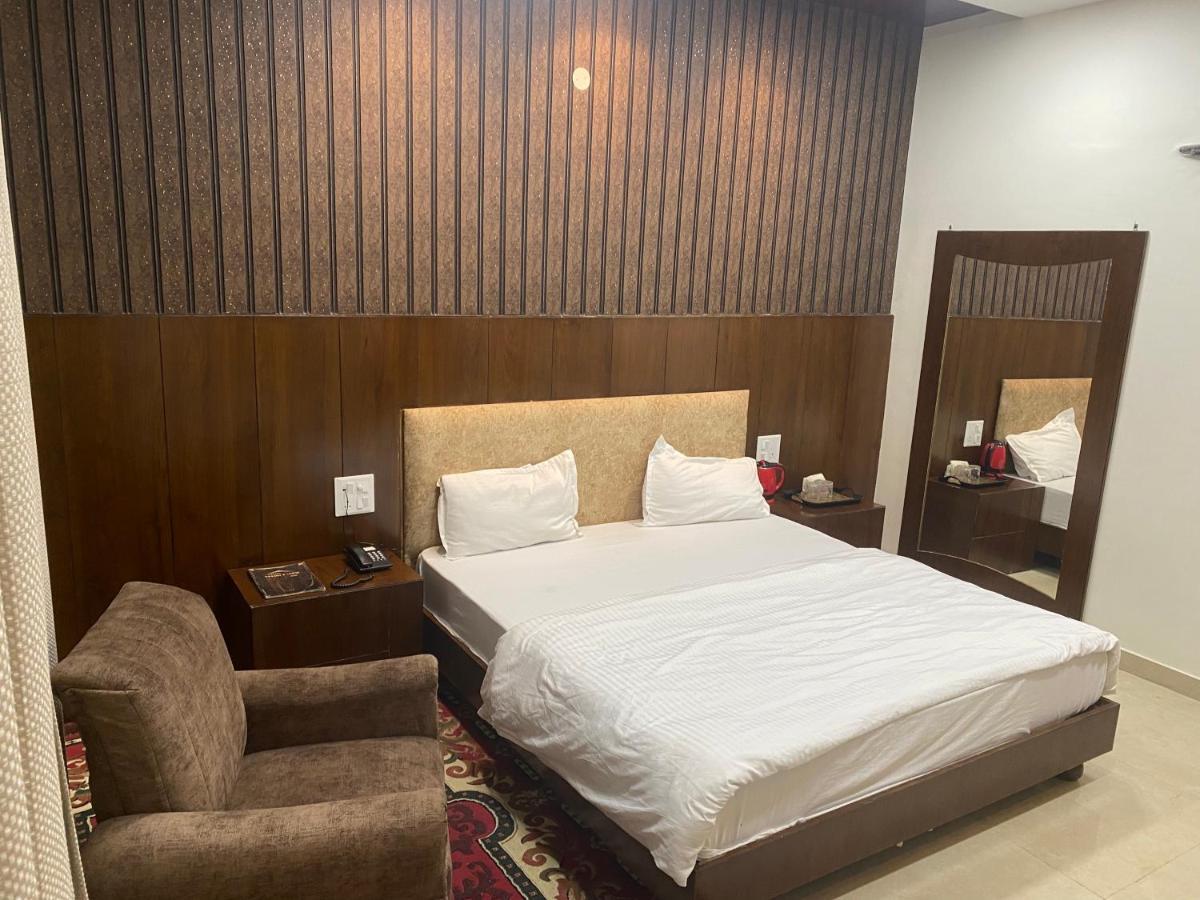 Hotel Temple View Inn Anandpur Sahib Экстерьер фото