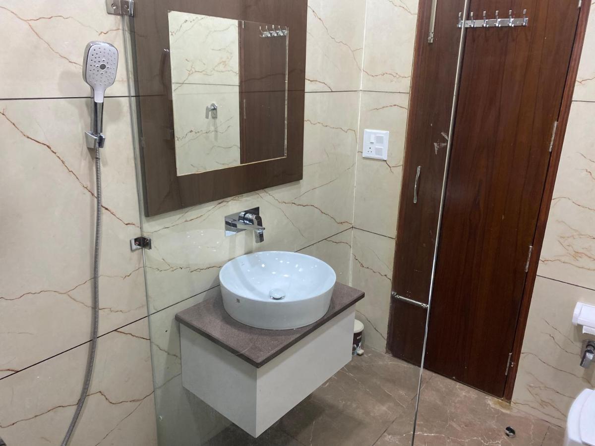 Hotel Temple View Inn Anandpur Sahib Экстерьер фото