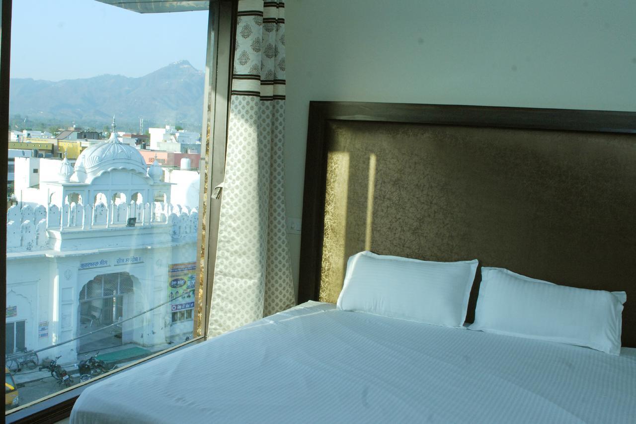 Hotel Temple View Inn Anandpur Sahib Экстерьер фото