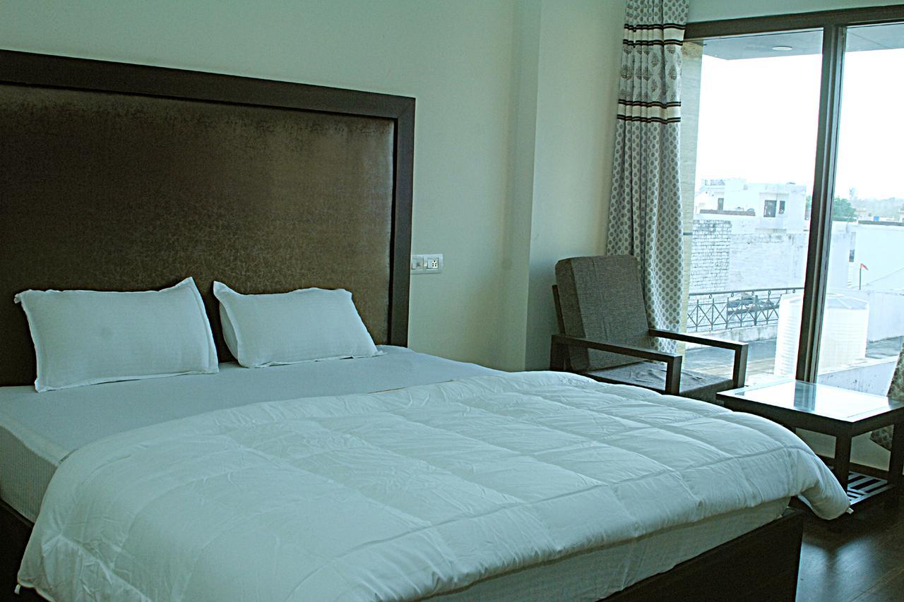 Hotel Temple View Inn Anandpur Sahib Экстерьер фото